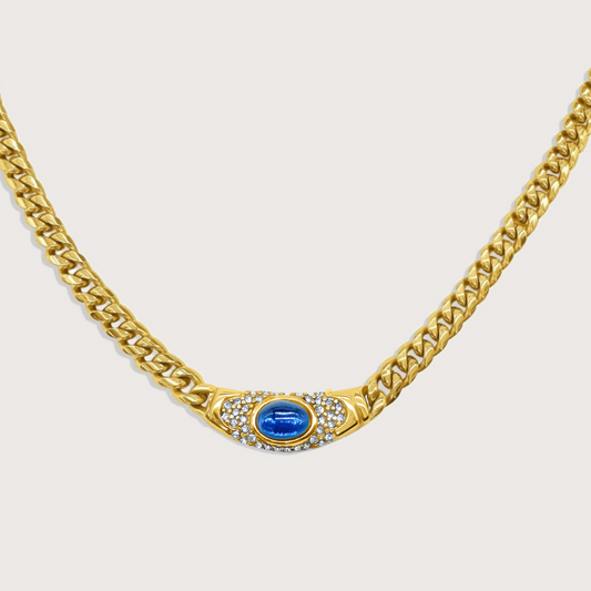 Bella Necklace in Gold